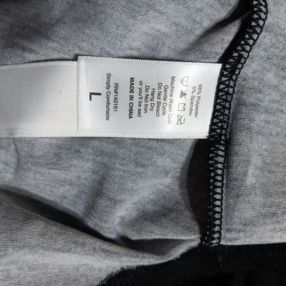 LuLaRoe Women's Size L Black w/Wide White Stripe Pouch Pocket Raglan Sleeves NWT - Picture 5 of 5